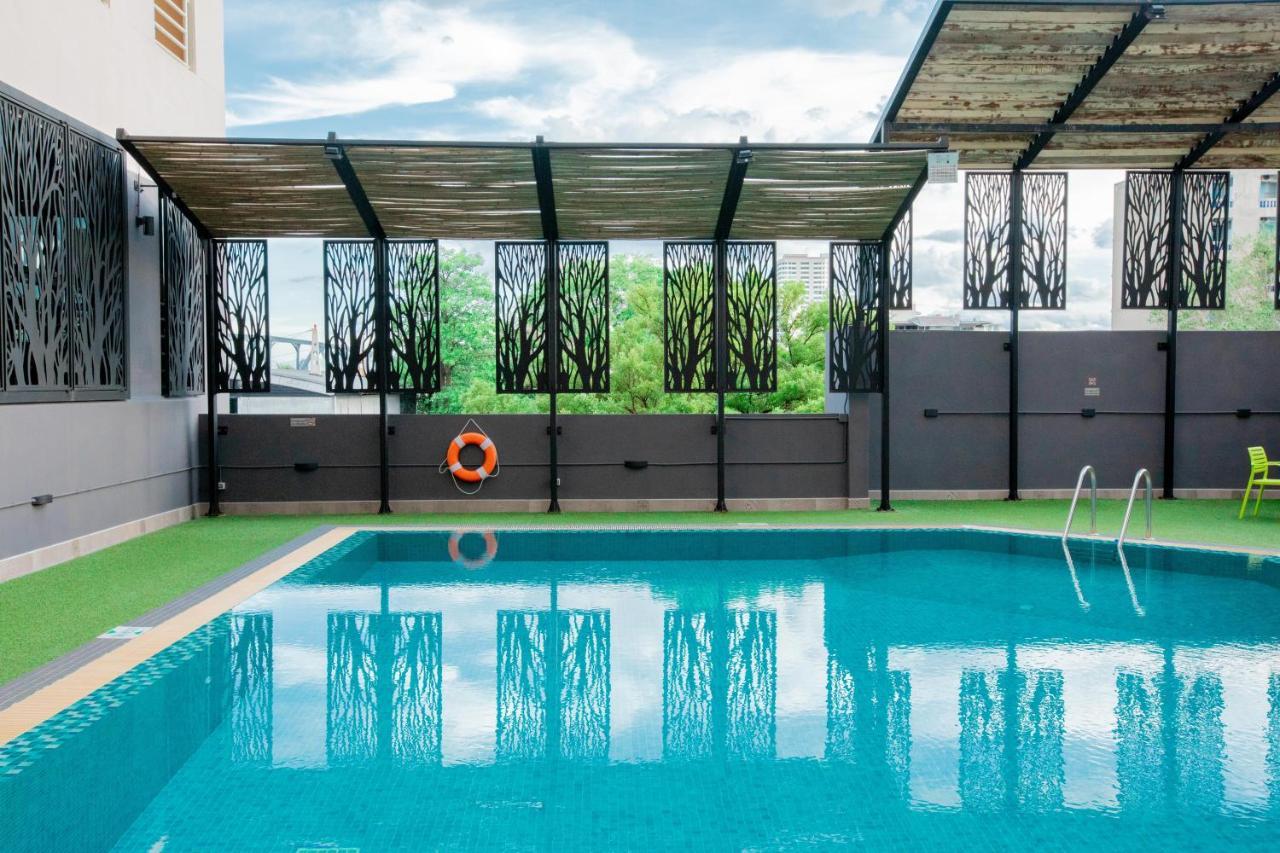 The Royal River Hotel Bangkok Exterior photo