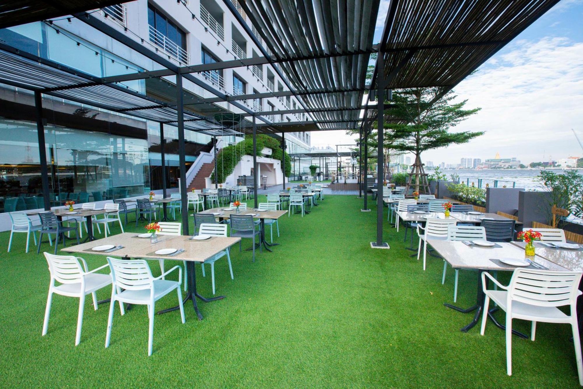 The Royal River Hotel Bangkok Exterior photo