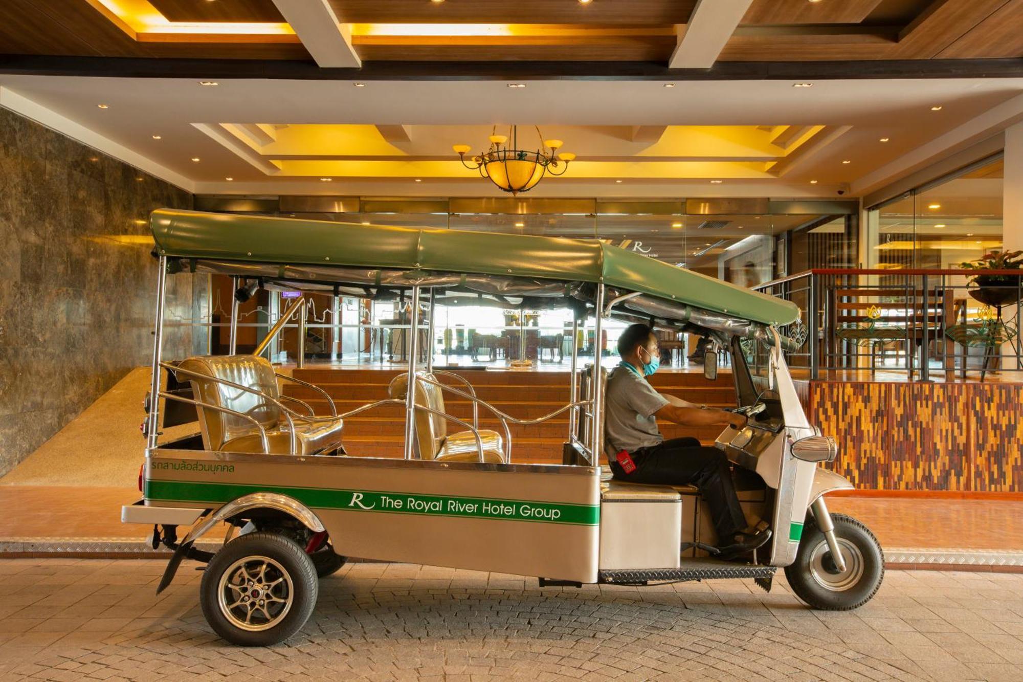 The Royal River Hotel Bangkok Exterior photo