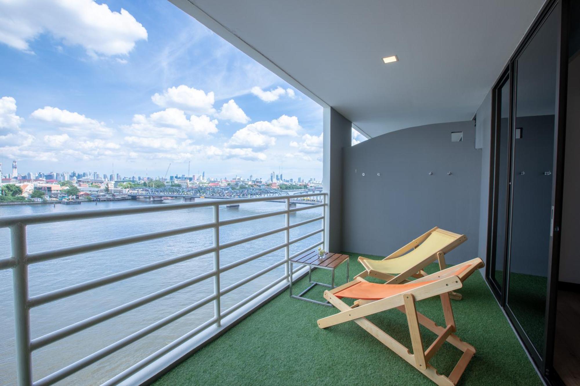 The Royal River Hotel Bangkok Exterior photo